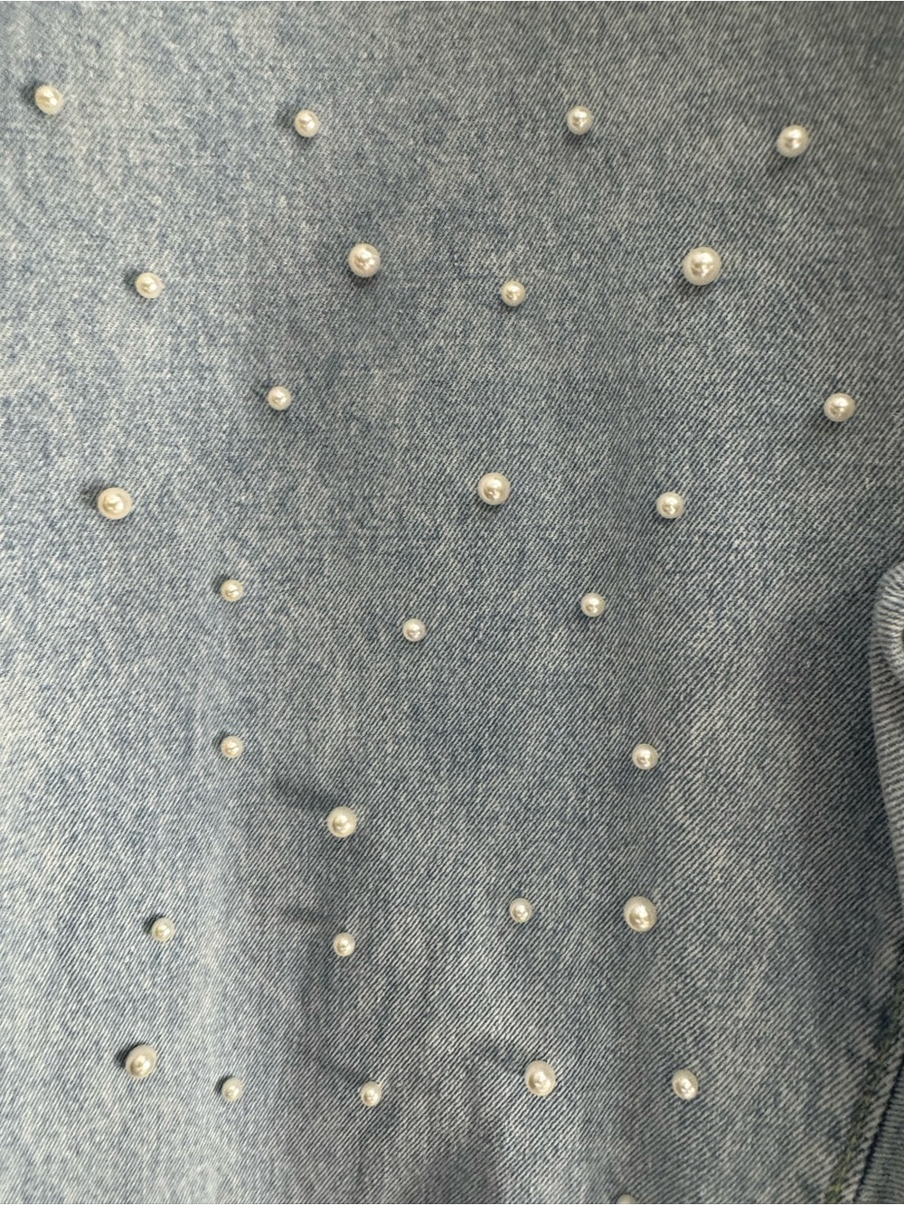 Women’s Light Blue Pearl-Embellished Jeans - Picture 5 of 8